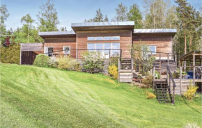 Three-Bedroom Holiday Home in Finspang
